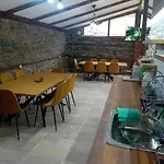 зорница 게스트하우스 *