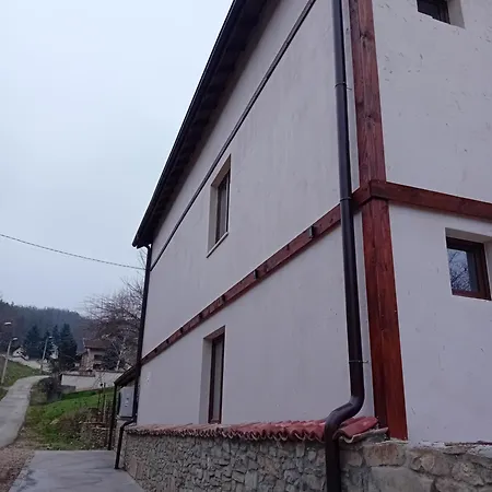 зорница Affittacamere *