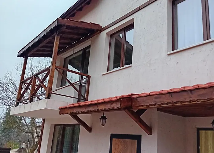 Pensión зорница *