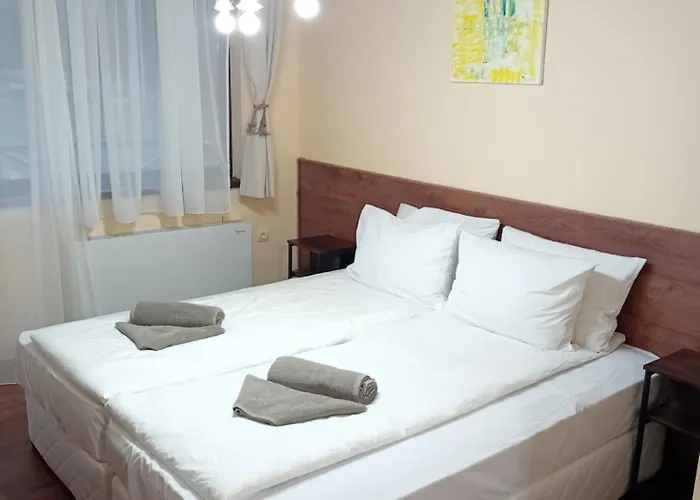 Pensión зорница